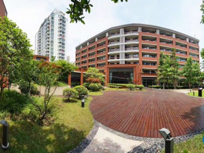 陸家嘴金色陽(yáng)光